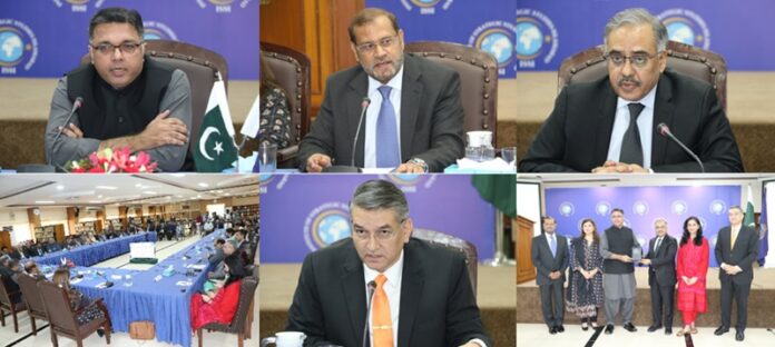Pakistan’s success hinges on supporting existing investors, creating sustainable investment climate: Azfar