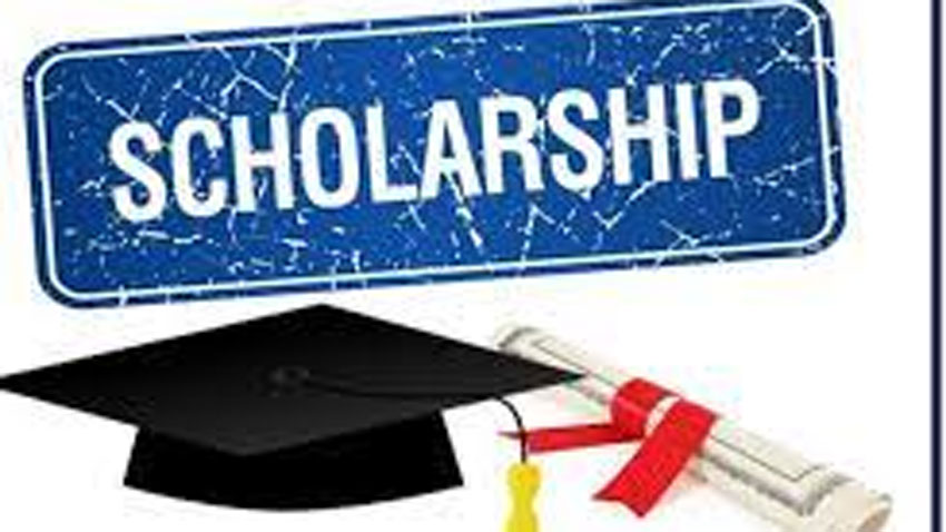 Pakistan offers over 4,000 scholarships to Afghan students