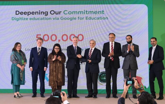 Google to produce 0.5 mln Chromebooks in Pakistan by 2026, presents first to PM
