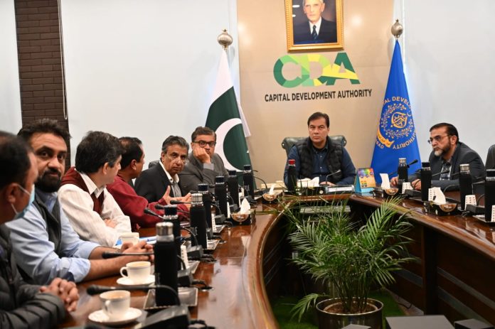 CDA to install permanent decorative lights on major avenues