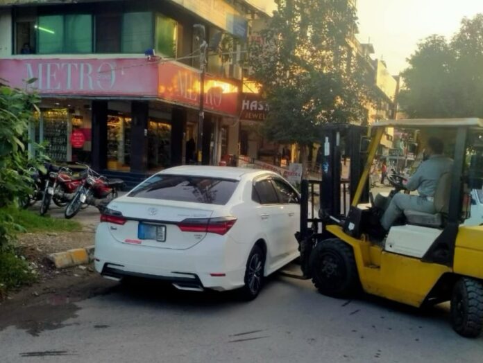 ICT Police intensified crackdown against wrong parking violators