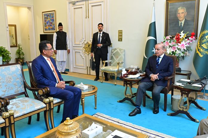 PM calls for translating existing Pakistan-Bangladesh goodwill into tangible cooperation