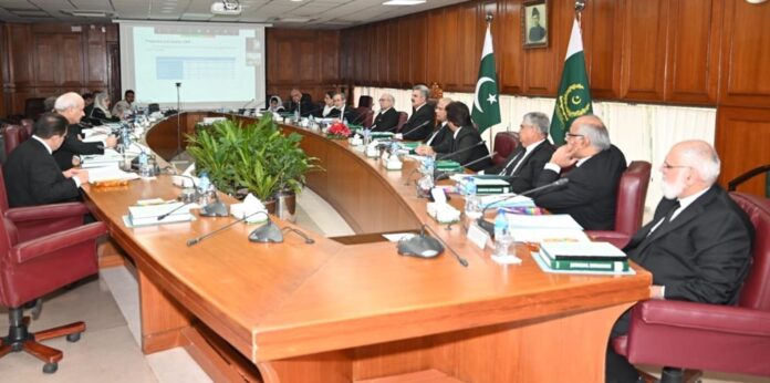 Full court meeting convened to reduce case backlog