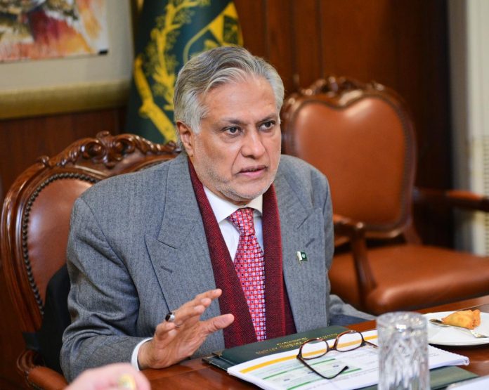 Dar appreciates MoFA, NDMA for early evacuation of stranded Pakistanis from Syria