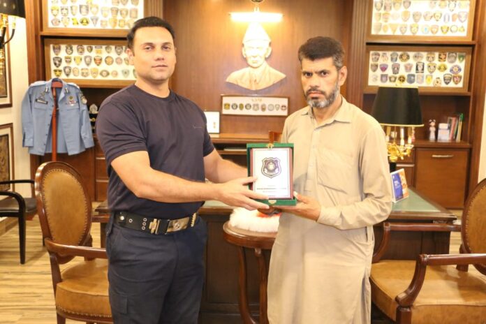 ICT police honour retiring officer with farewell ceremony