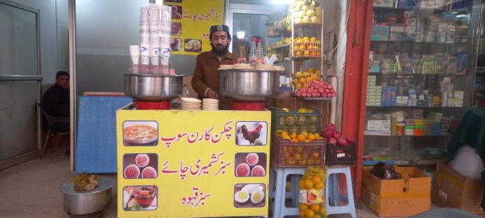 Chicken corn soup spots in capital warm hearts, taste buds as winter sets in