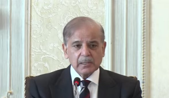 PM retells Afghan govt to act against TTP; calls it a red line