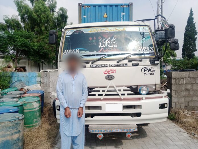 Vehicle lifter gang busted, trailer & 35 million recovered