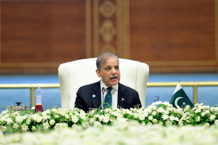 PM congratulates newly elected SCBA President Rauf Atta, office bearers
