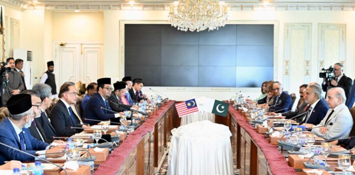 Pakistan, Malaysia agree to enhance educational linkages, aviation cooperation
