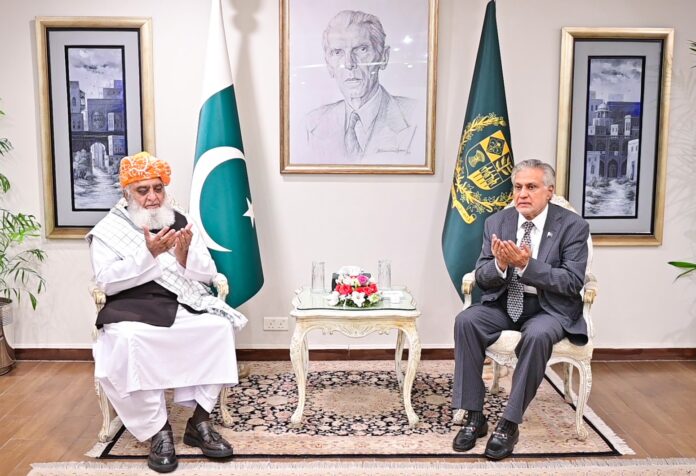DPM expresses gratitude to Maulana Fazal for his condolence