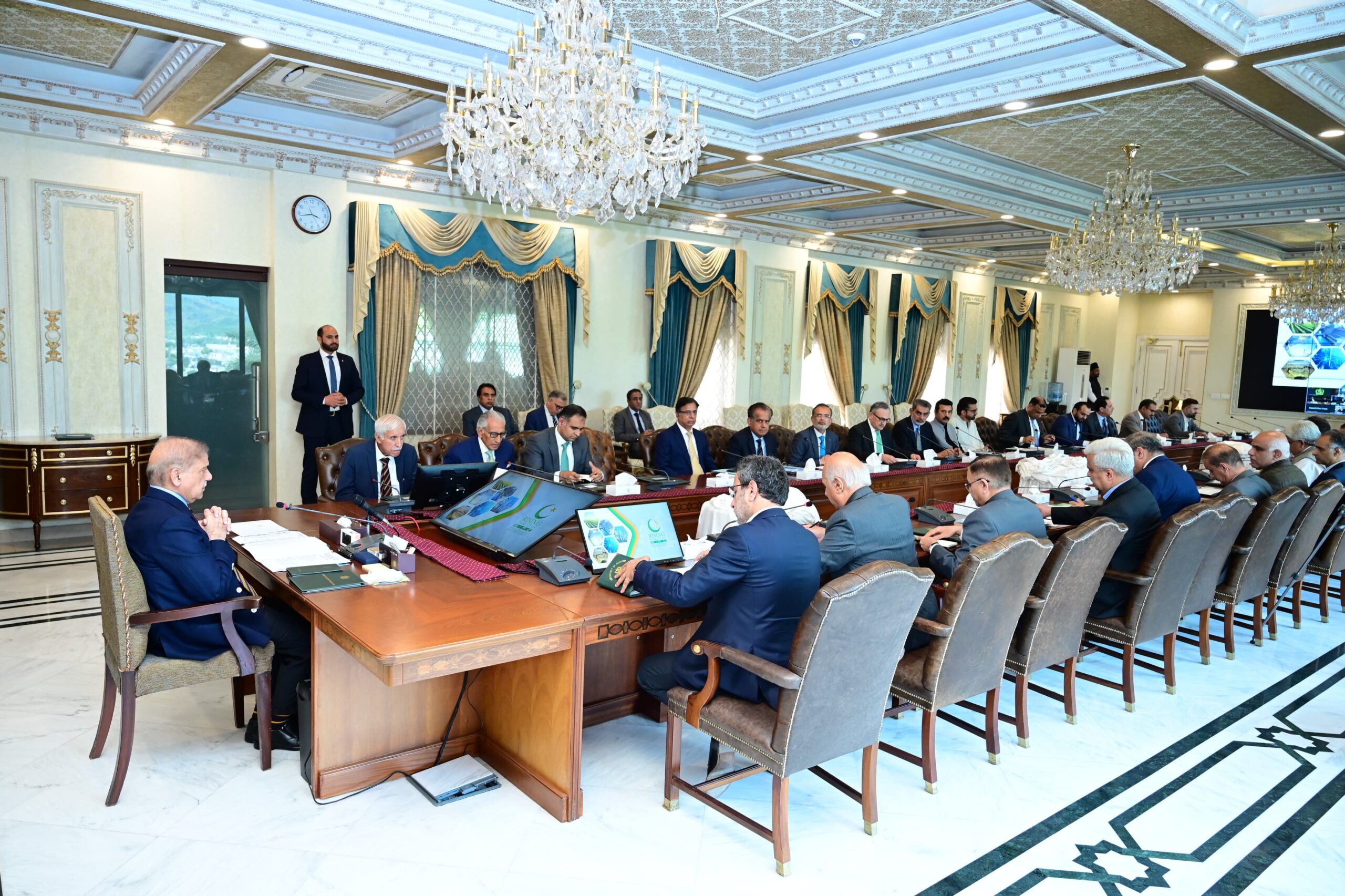 Prime minister terms promotion of foreign direct investment as top priority