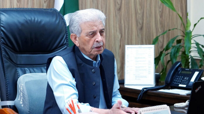Rana Tanveer for increasing exports to stabilize country’s economy