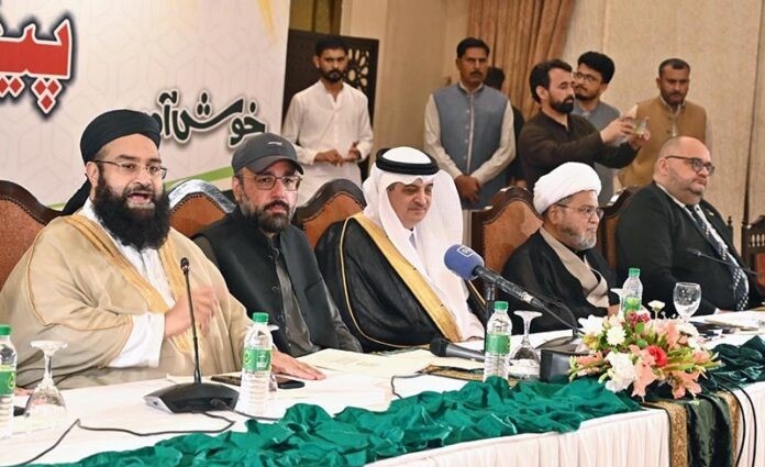 Tahir Ashrafi lauds Saudi govt’s Hajj arrangements, underscores message of ‘unity & harmony’ among Muslims