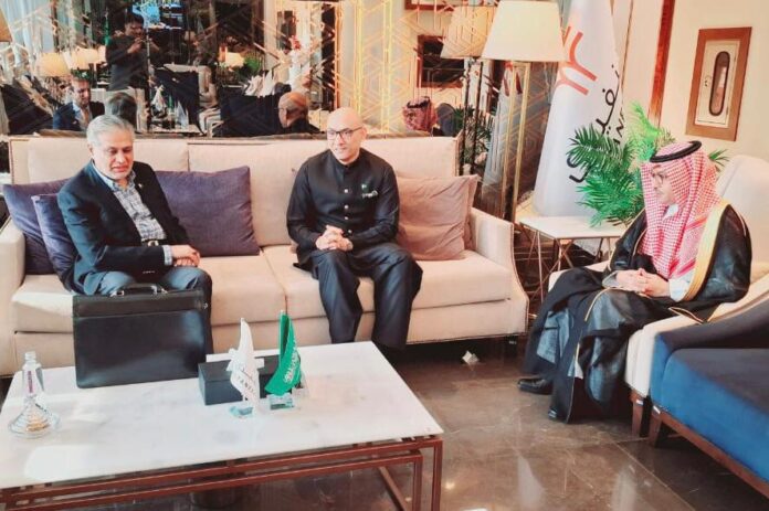DPM Dar arrives KSA to attend OIC extraordinary meeting