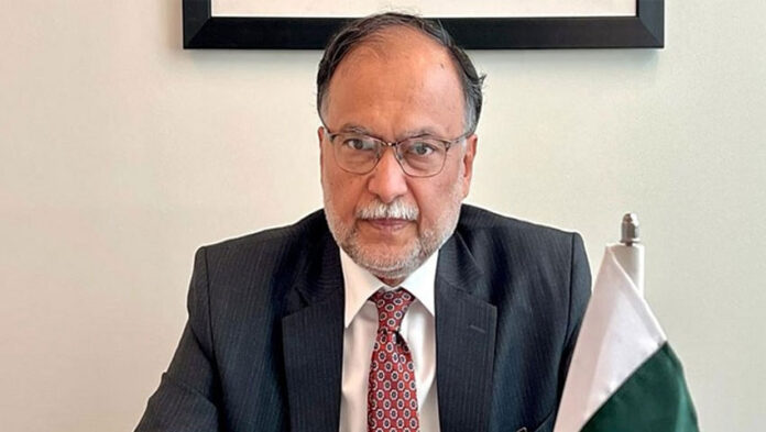 Ahsan Iqbal felicitate US government on 248th Independence Day