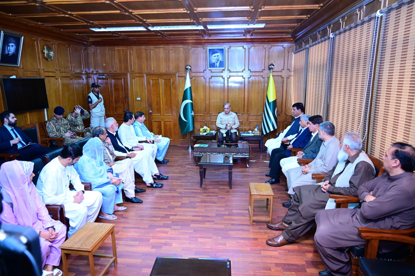 PM Shehbaz urges PML-N’s role for AJK progress, public relief