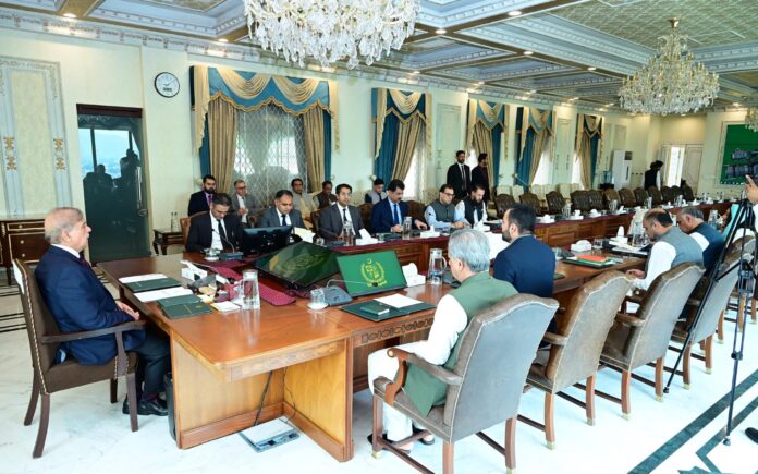 PM stresses collective efforts for national prosperity