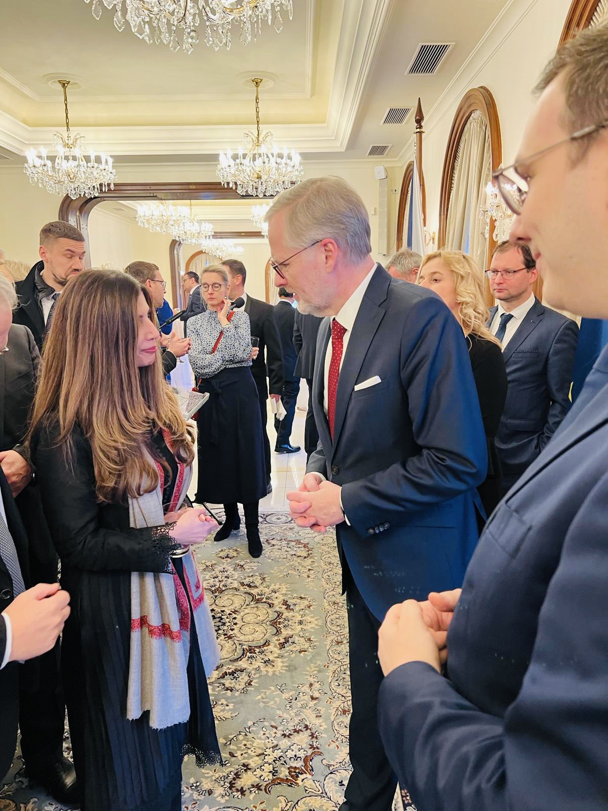 Pakistani envoy meets Czech PM