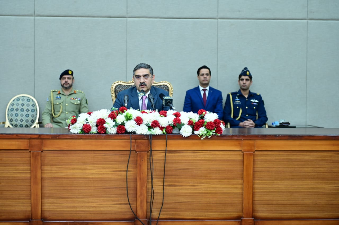 Only plebiscite, not any country’s court to decide future of Kashmiris: PM