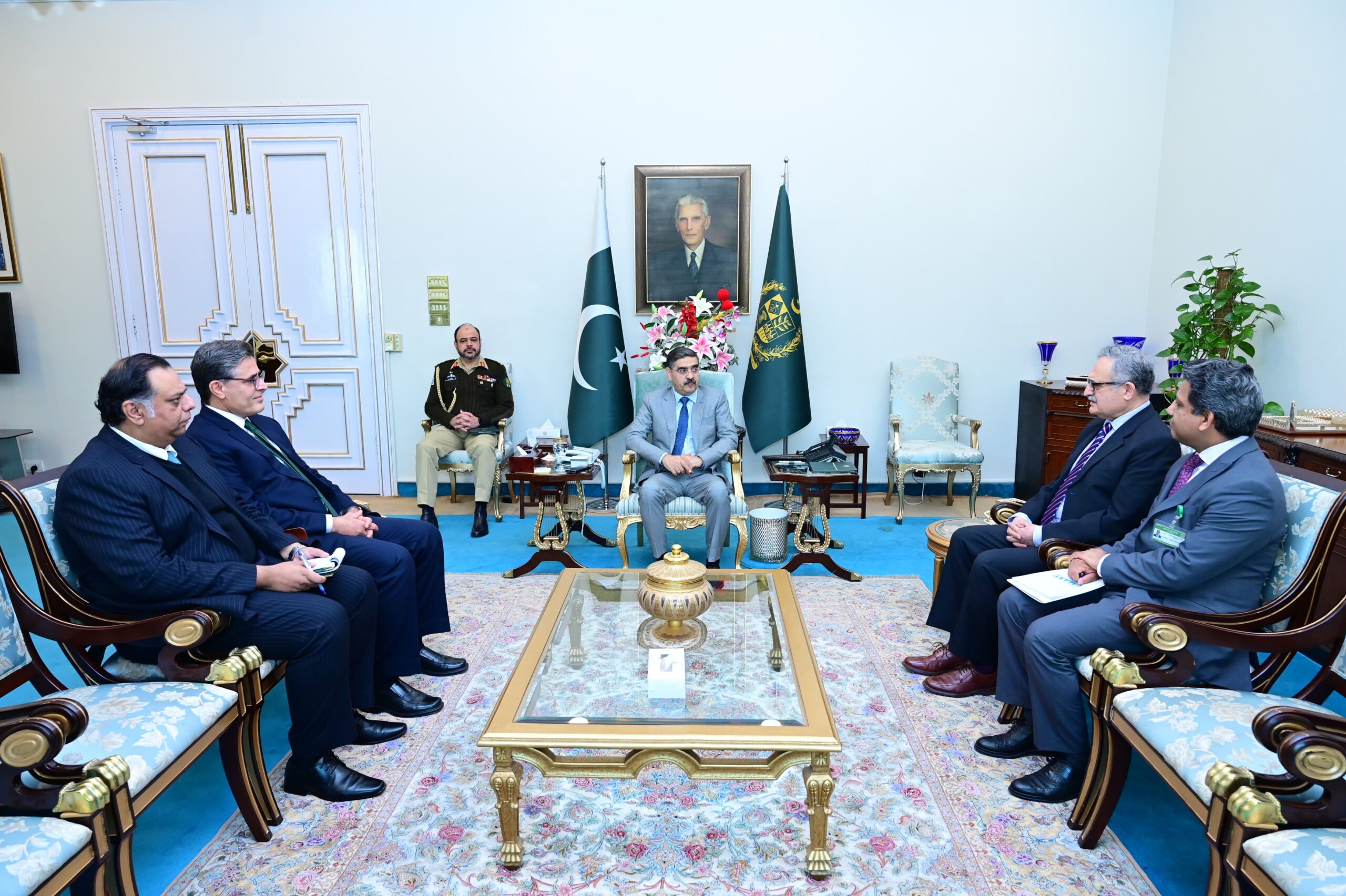 Pakistan committed to strengthening ties with China: PM