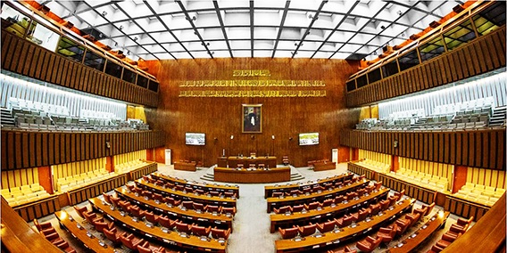 Senate unanimously adopts resolution demanding improved security for humanitarian workers