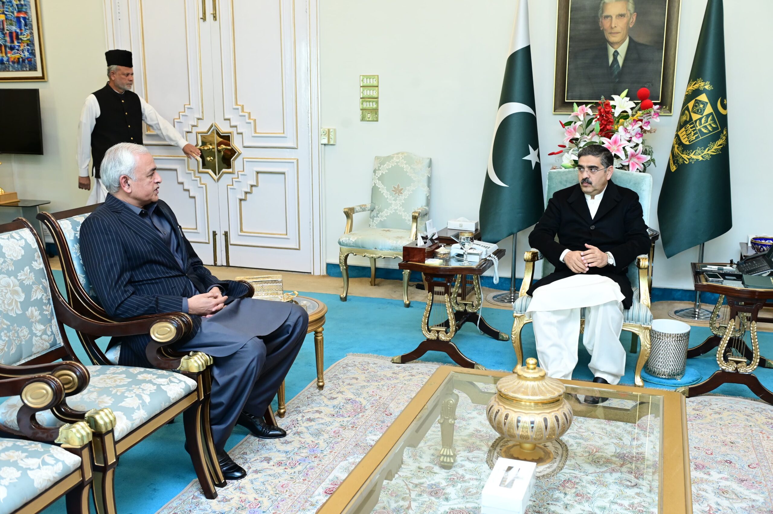 Maritime minister calls on PM Kakar