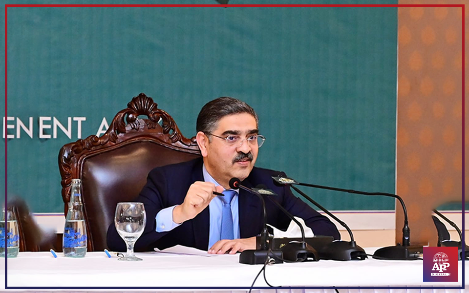 No one can dare cast an evil eye on Pakistan; change status of Kashmir: PM