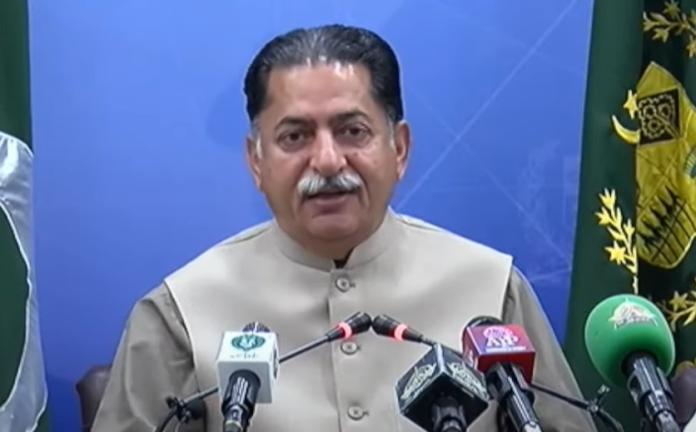 Nawaz have keys to resolve country’s crises: Javed Latif