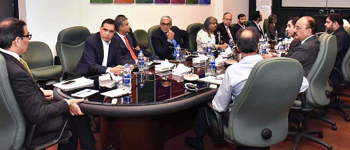 Energy Minister stresses OMCs to discourage smuggled item