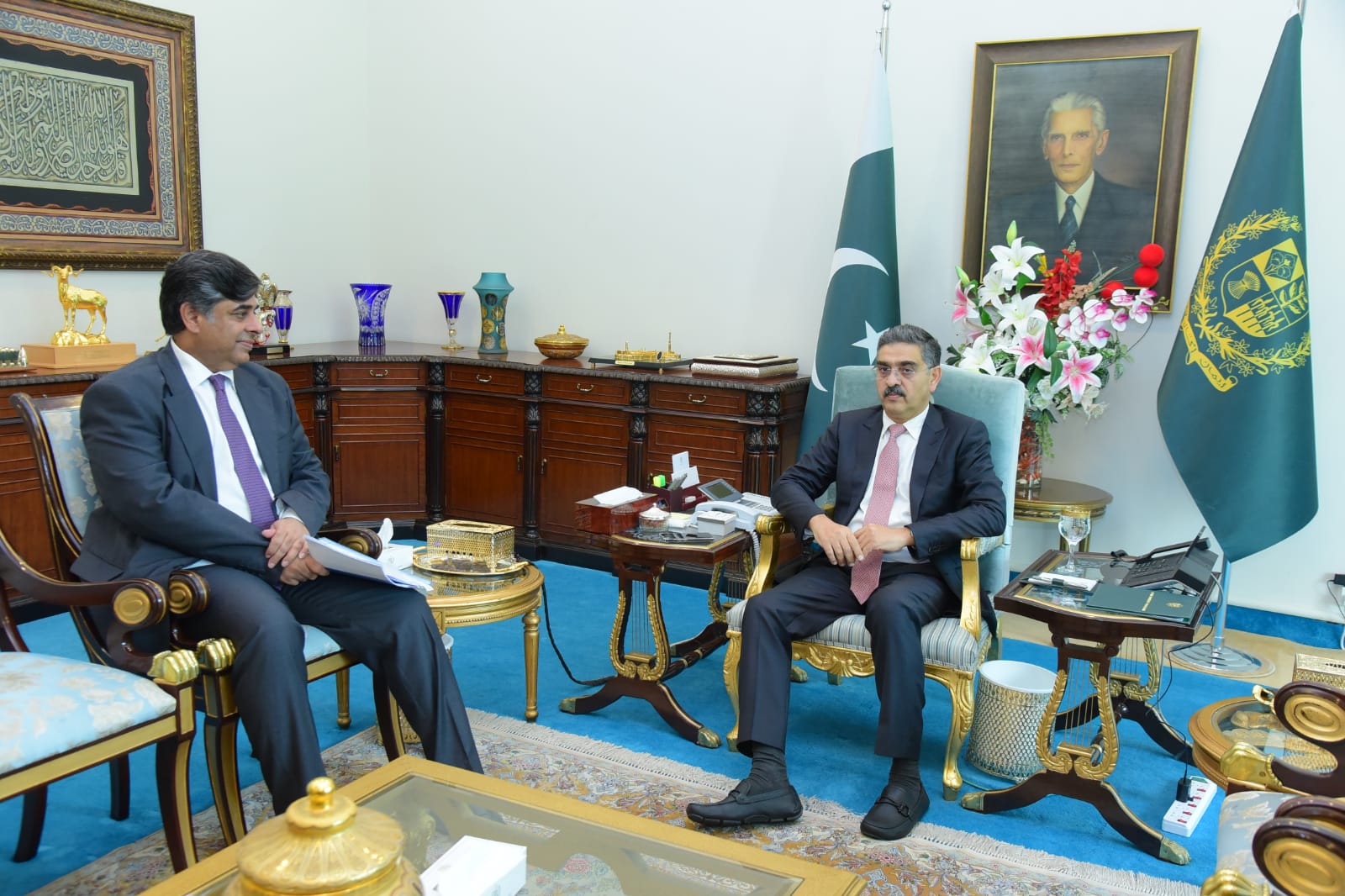 Commerce Minister calls on PM Kakar