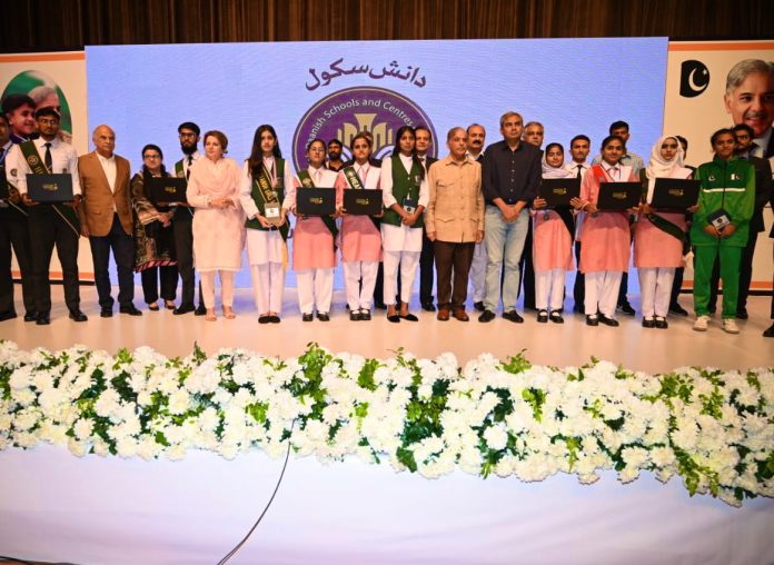 PM lauds students of Danish schools for brilliance, success