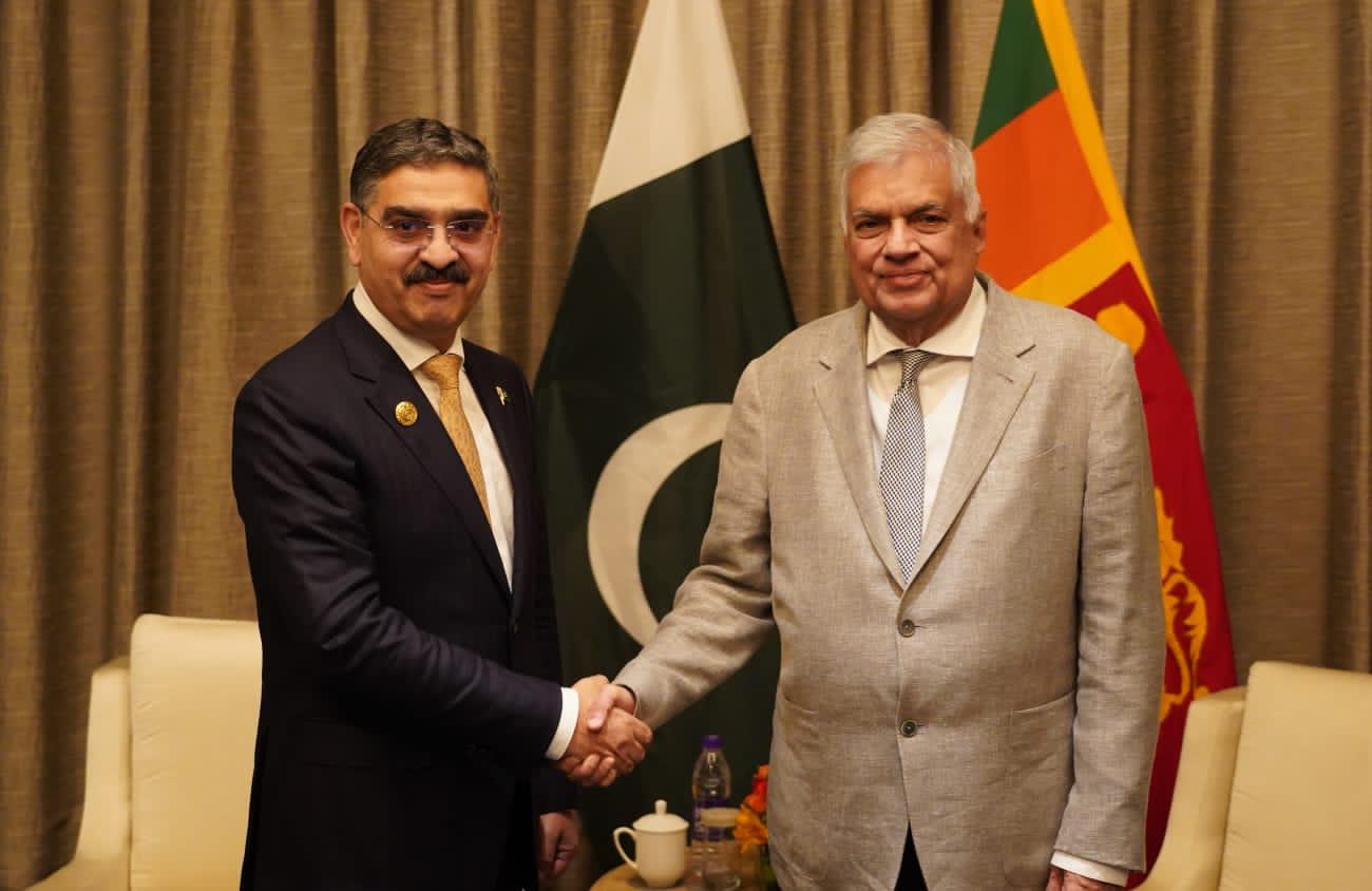 PM, Sri Lankan president call for humanitarian corridor, cessation of Israeli hostilities in Gaza