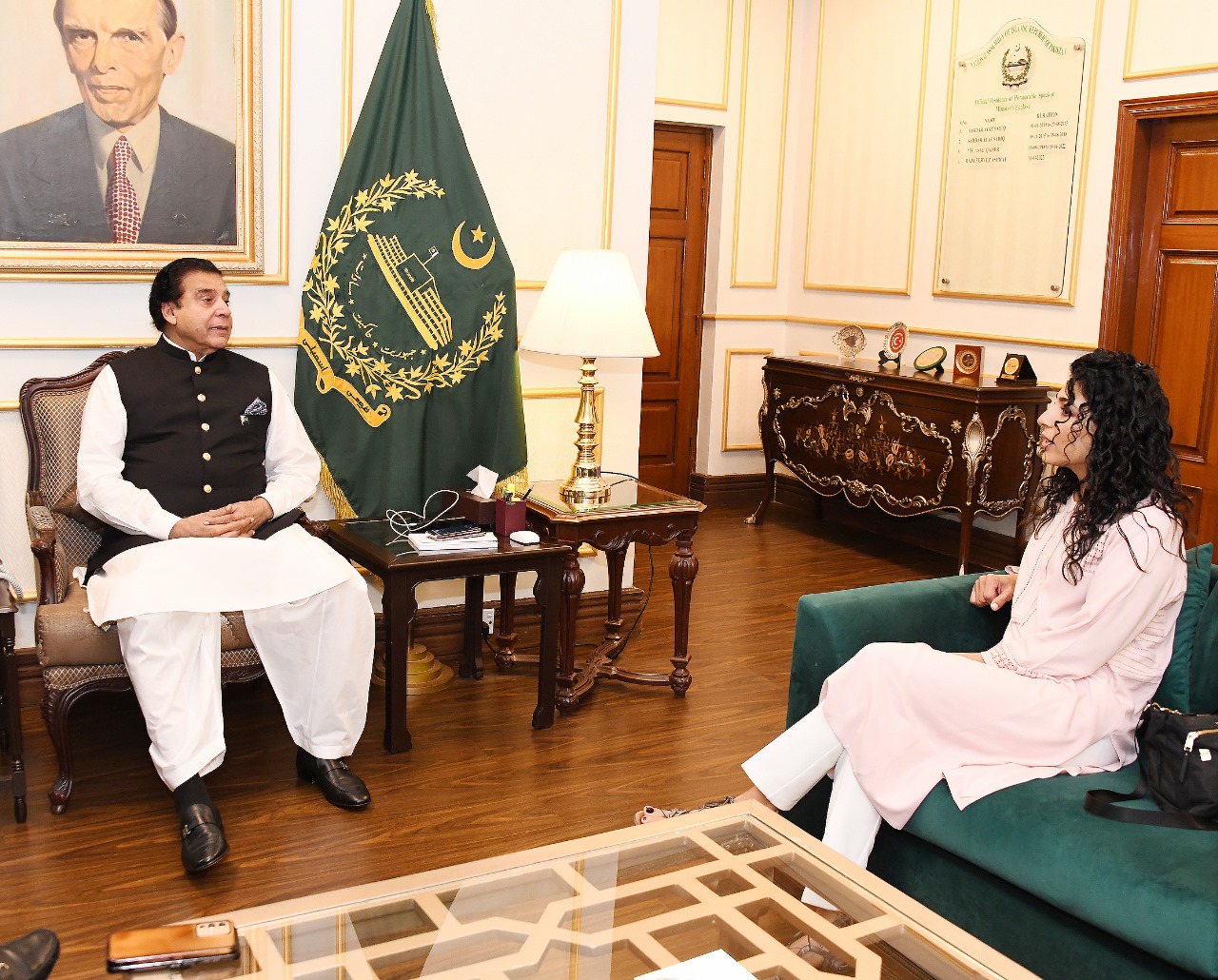 VOA South & Central Asia Division Head calls on NA Speaker