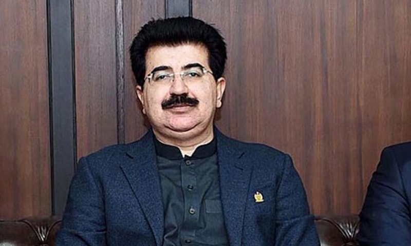 Sanjrani visits S.M. Zafar’s residence to condole his demise