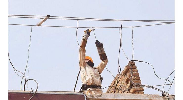 LESCO detects 221 power pilfering connections on 61st day of anti-power theft campaign